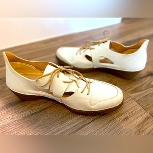 Award-winning eco Po-Zu cutout wedge sneaker shoes from Portugal Size 40